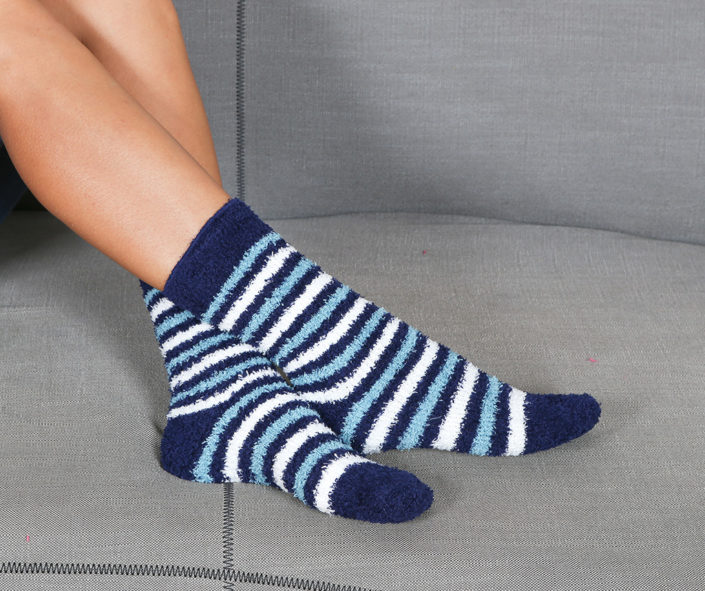 slide_WARMSOCKS_2