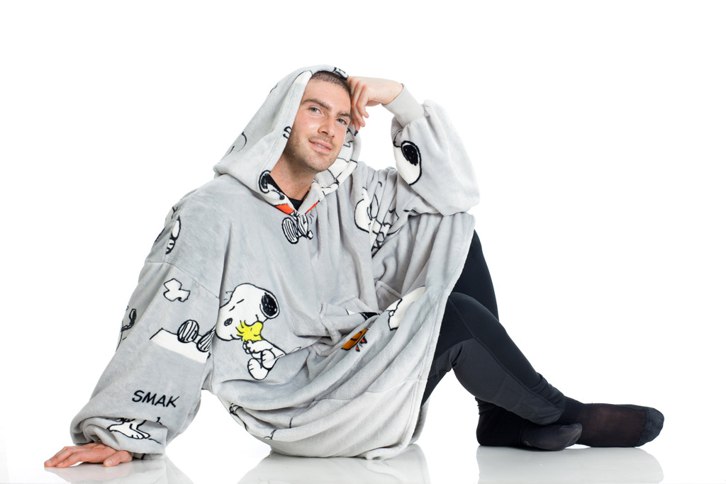 95 x 95 cm Gris Talla Adulto Kangurone de 100% Microfibra KANGURU Manta de Felpa Hoodie Snoopy con Capucha 